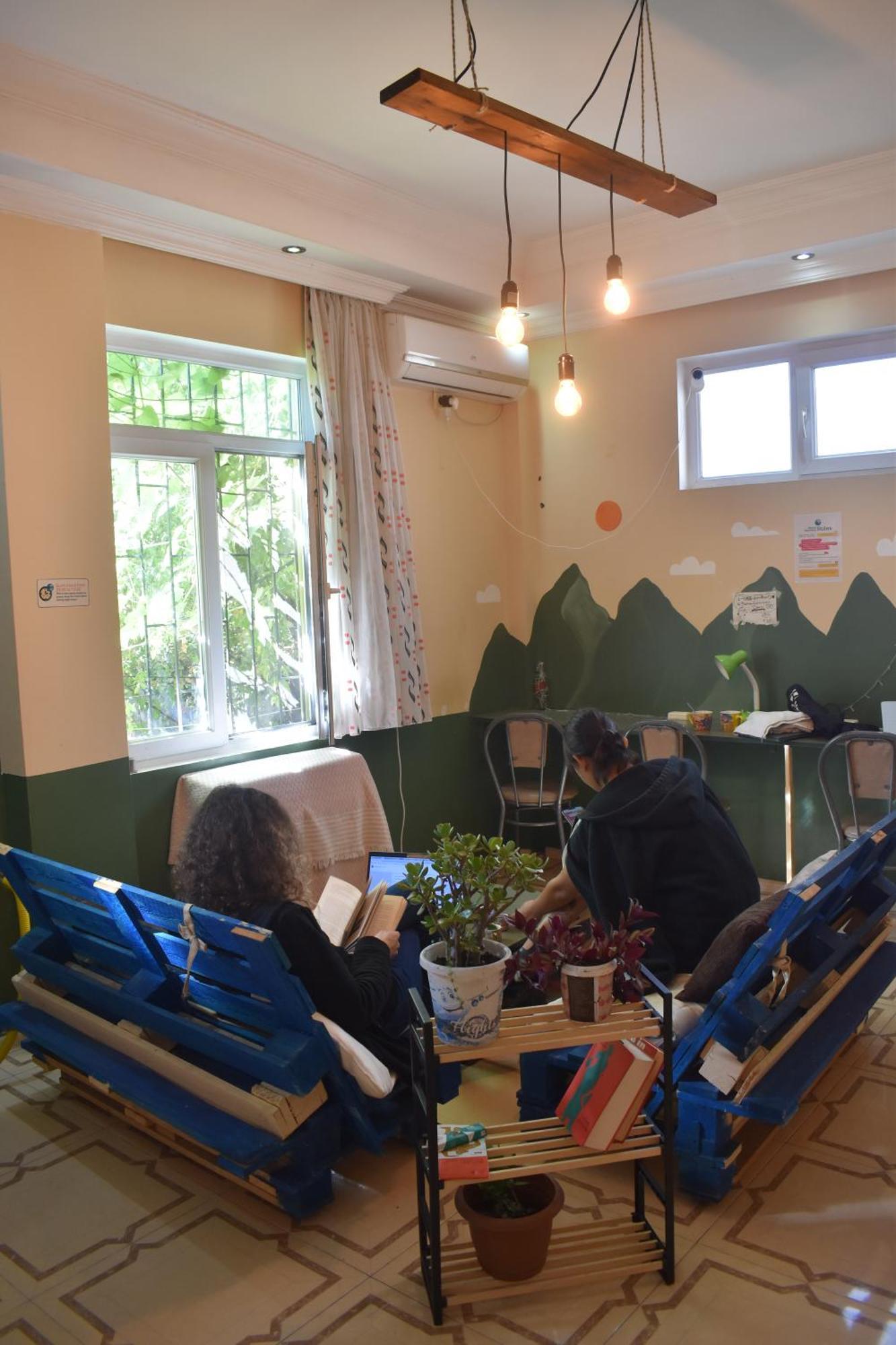 Harmony Backpackers Hostel Batumi Room photo
